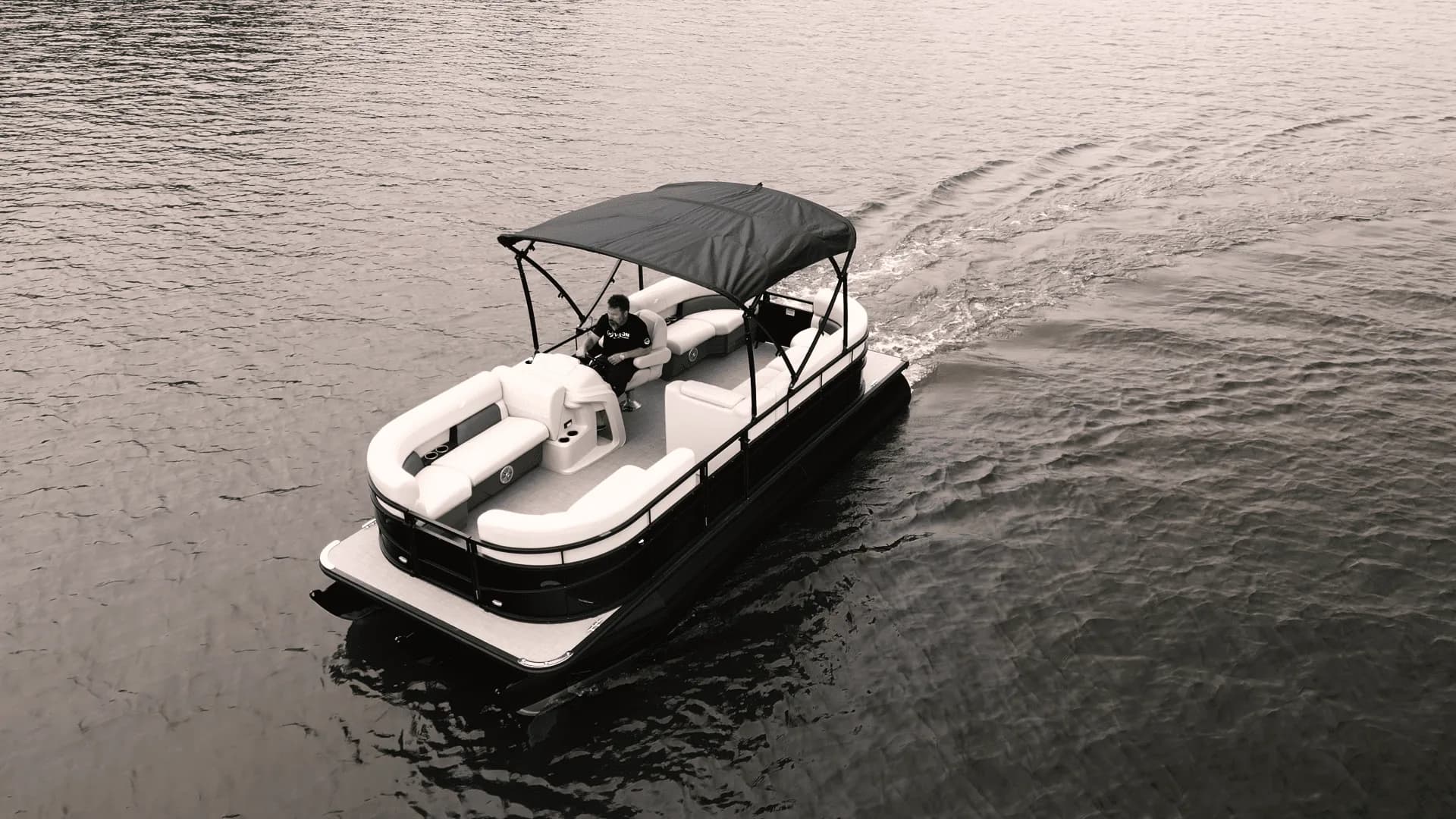 Vision Marine Technologies WX 20